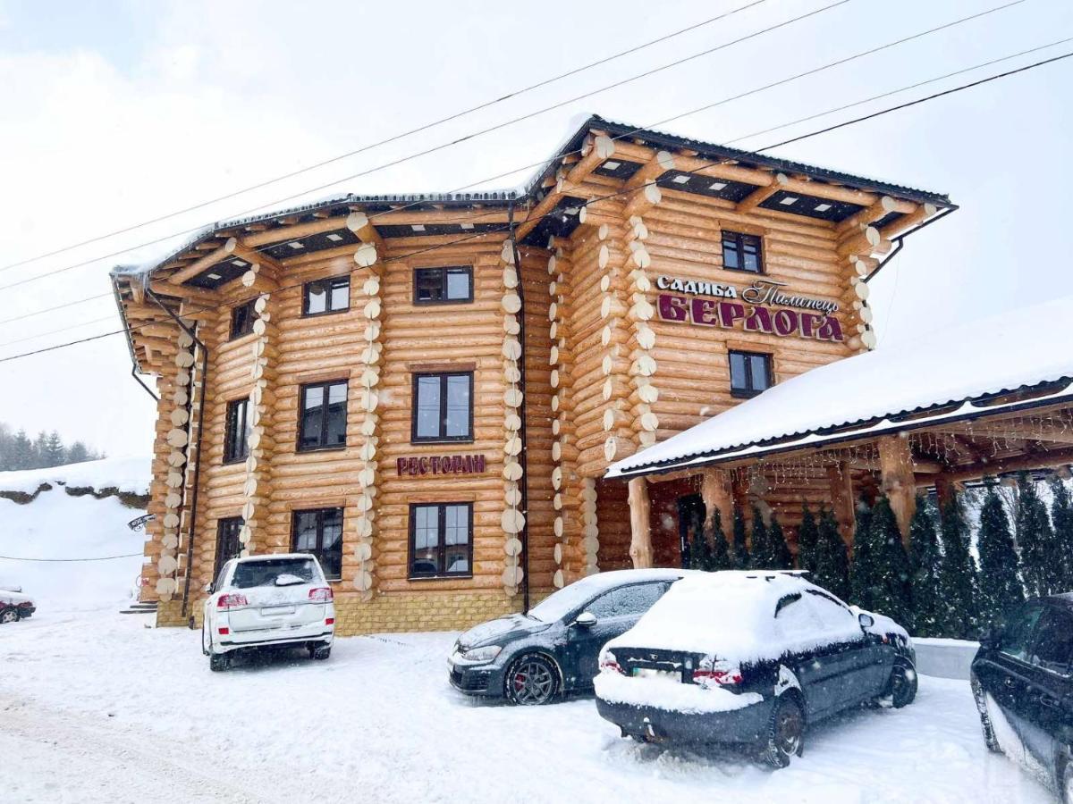 Berloga Pylypets Hotel Pilipets ภายนอก รูปภาพ