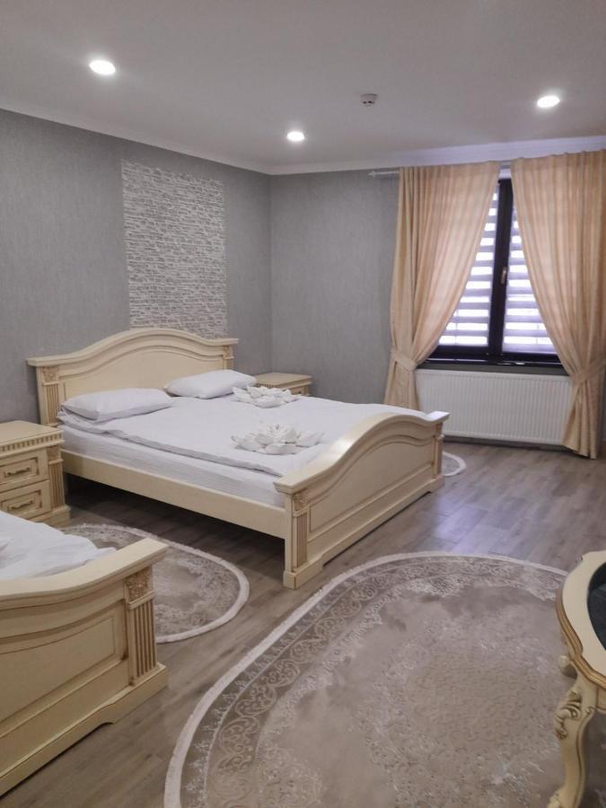 Berloga Pylypets Hotel Pilipets ภายนอก รูปภาพ